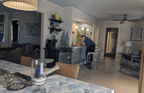 Golden Beach House | Venice Island Golden Beach, 3 bedroom 2 bath beach house, 8 houses from beach