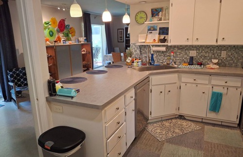 Golden Beach House | Venice Island Golden Beach, 3 bedroom 2 bath beach house, 8 houses from beach