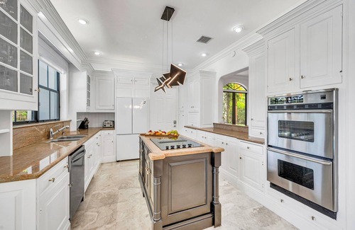 Colee Hammock Villa | Venice of America/Heated Pool/Canal View & Access/Isle Key/VlLLAS