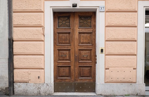 Vatican Apartment | Veniero37 Guest HousenFeeling at home in the heart of Rome