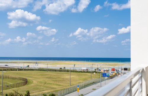 Urasoe Apartment | Vent du Vent 402