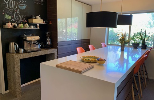 Moon Valley House | Ventana de la casa, 1 min walk to the Moon Valley Country Club