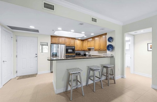 North Naples Condo | Ventanas I in Tiburon