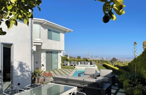 Hollywood Hills West House | Venus Modern Hollywood Hills