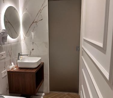 Municipio 3 House | Venus Suites