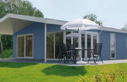 Nijkerk House | Veranda 4 by Interhome