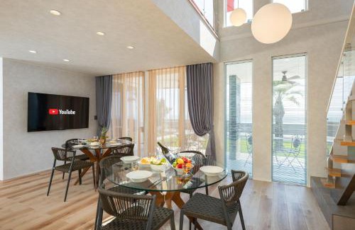Awaji Villa | Verda Rico