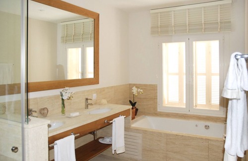 Puig de Ros Villa | Verde C - Four Bedroom Villa, Sleeps 8