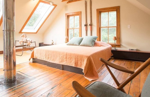 Putney Apartment | Vermont Farmhouse Apartment
