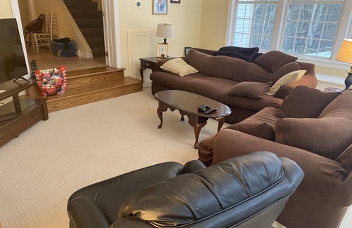 South Londonderry House | Vermont getaway house within 10 minutes of three ski resorts