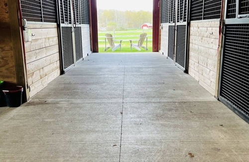 Pawlet House | Vermont Summer Festival Property, 5 Stalls and riding trails