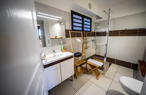 La Saline Les Bains Apartment | Vert Saline, beau T2 avec piscine