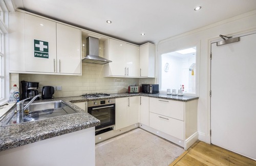 Angel House | Verv Islington