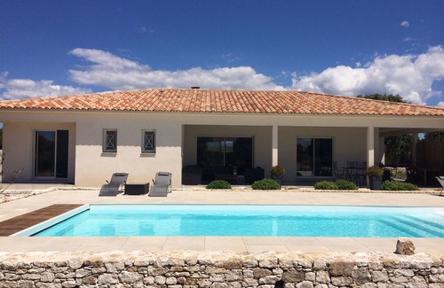 Bonifacio House | Very beautiful new Bonifacio villa, 10 min from the beaches, private heated pool