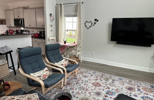 Colfax House | Very bright, cozy and spacious new 4-bedroom house in a beautiful community