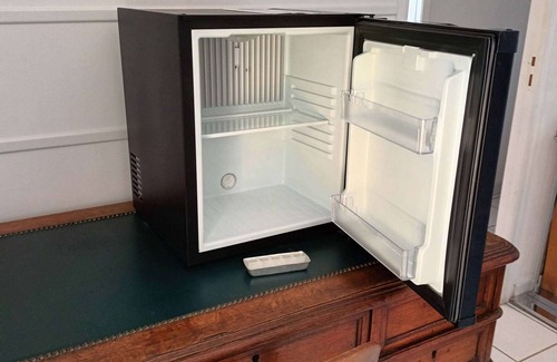 Carces Villa | Very comfortable 3* house with lovely lake view and beautiful trees