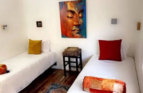 North Las Vegas House | Very cute and comfy guest house