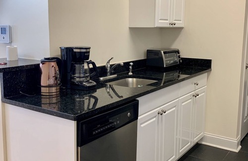 Edgewater Apartment | Very nice 2 bedroom Near Manhattan on edgewater.C