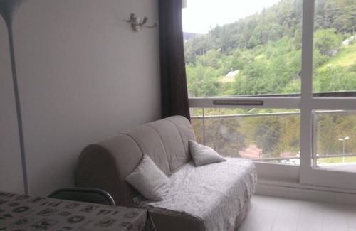 Villard-de-Lans Apartment | VERY NICE STUDIO 4 PERS. TRACK FOOT. FAMILY STATION.