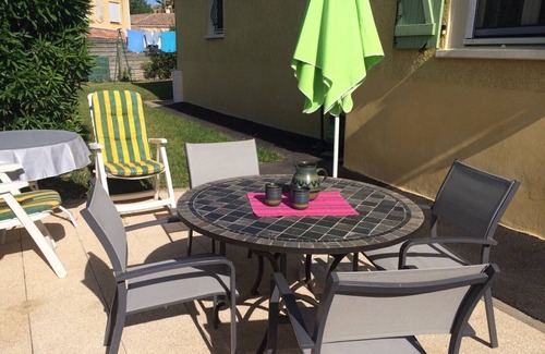 Nissan-lez-Enserune Villa | Very pleasant 2 bedroom cottage in Languedoc villa
