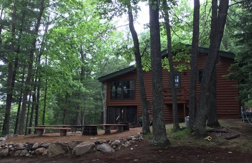 Hazelhurst House | Very Private - Half Log Lakefront Home - Sand Beach - Deck