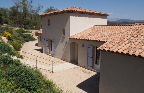 Fayence Villa | Very Spacious And Stylish Villa With Heated Pool and Air Conditionning