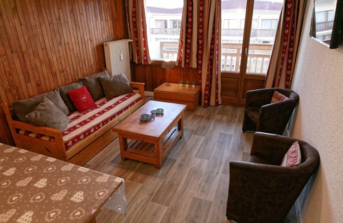 Tignes le Lac Apartment | Very spacious apartment with a large bedroom