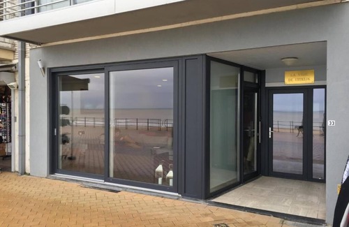 Westende Apartment | Very Spacious Ground Floor Luxury Apartment (4-8 Pers) with Sea View and Garage