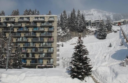 Flaine Apartment | Very sunny Studio facing South Flaine Forum VEGA