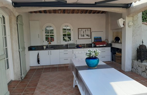 Contes House | Very welcoming Provencal villa