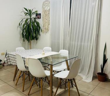 Ezeiza House | VGC hospedaje tranquilo a 5 min del aeropuerto pet friendly