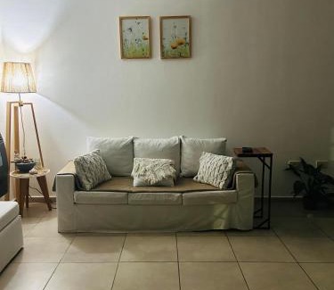 Ezeiza House | VGC hospedaje tranquilo a 5 min del aeropuerto pet friendly