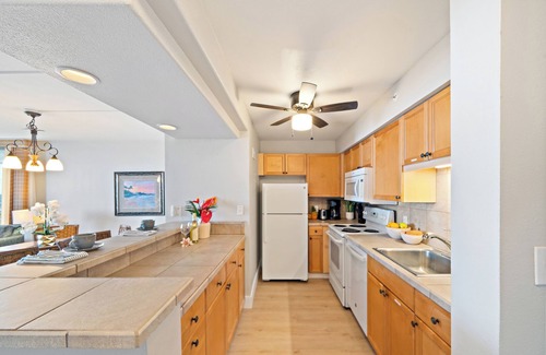 Kahana Condo | VI 904 Oceanfront 1BD Condo w Stunning Maui Views
