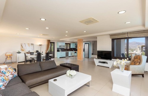 Elounda Villa | Villa Panorama - Five Bedroom Villa, Sleeps 12