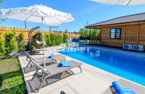 Yaniklar Villa | VİLLA CEDRUS 1