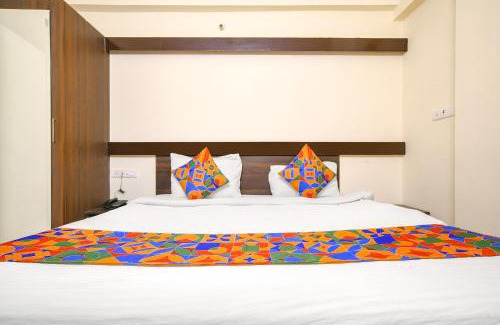 Vijay Nagar Hotel | Via Golden Villa