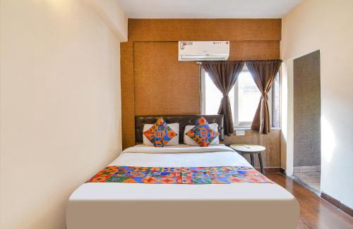 Kalighat Hotel | Via Krishna I - Nr Birla Industrial & Tech Museum