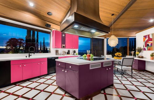Encino Villa | Via Vallarta - An Architecturally Significant California Modern Home