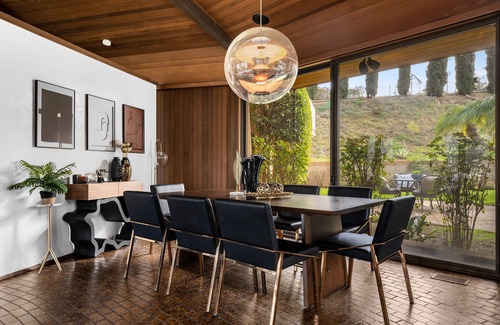 Encino Villa | Via Vallarta - An Architecturally Significant California Modern Home
