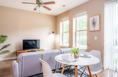 Downtown Apartment | Viagem Durham Home 1BR with Gym