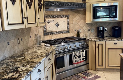 North Woodbridge House | Viaggio On The River Estate And Winery