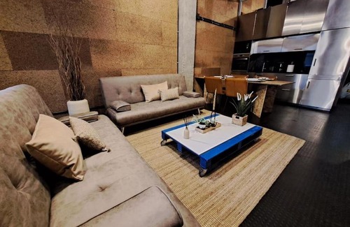 La Coruna Apartment | VibesCoruña - Loft Industrial Comercio