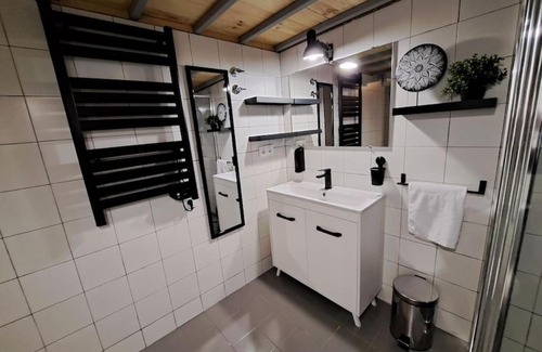 La Coruna Apartment | VibesCoruña - Loft Industrial Comercio