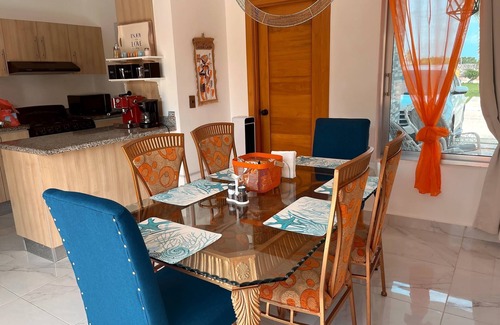 Punta Cana Villa | Vibrant 2 story 3 BR/2.5 BT Villa, Near Downt PC, 15 mnts to airport, Pool & BBQ