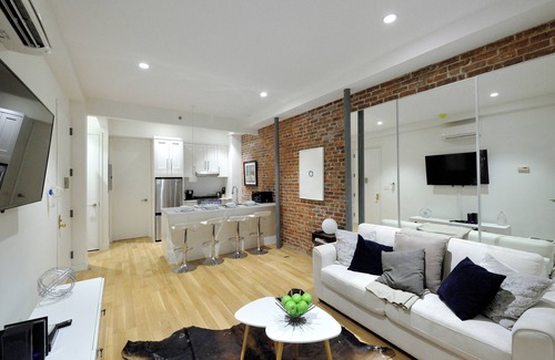 Midtown West Apartment | Vibrant 2BR Oasis in Hell's Kitchen