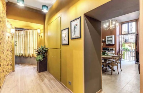 Repubblica Apartment | Vibrant 3-Bedroom Home Overlooking Piazza del Popolo