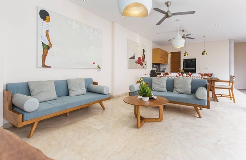 North Legian Villa | Vibrant! 3BR Villa, Near Padma Beach, Legian! 9Min Walk To The Beach! W/Pool!