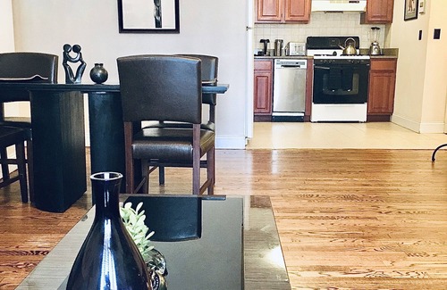 Park Slope Apartment | Vibrant Classic BK Neighborhood!1 Block From Boutiqes, Restraunts, Shops & More!