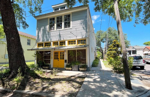 McDonough Apartment | Vibrant Loft - Short Walk to French Quarter Ferry