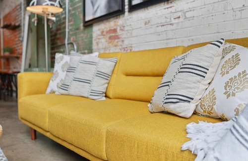 East Side Apartment | Vibrant Midtown/Beltline Loft